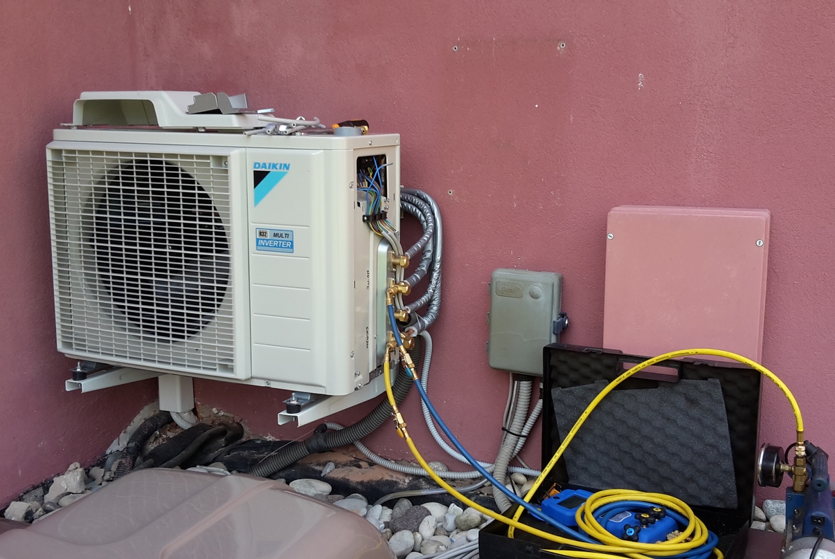 mauro-bertorelle-installatore-daikin-R32-inverter-test-gas-clima